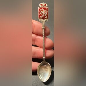 Vintage Collectors Spoon ~1920 81.3% Silver red enamel Finnish coat of arms